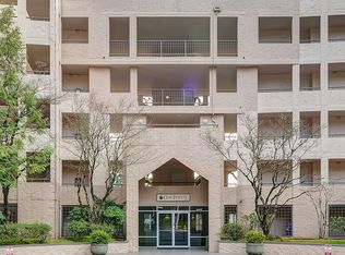 6645 W Burnside Rd 513 #513, Portland, OR 97210