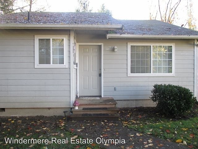 1st image of 5819 Huntamer Ln SE