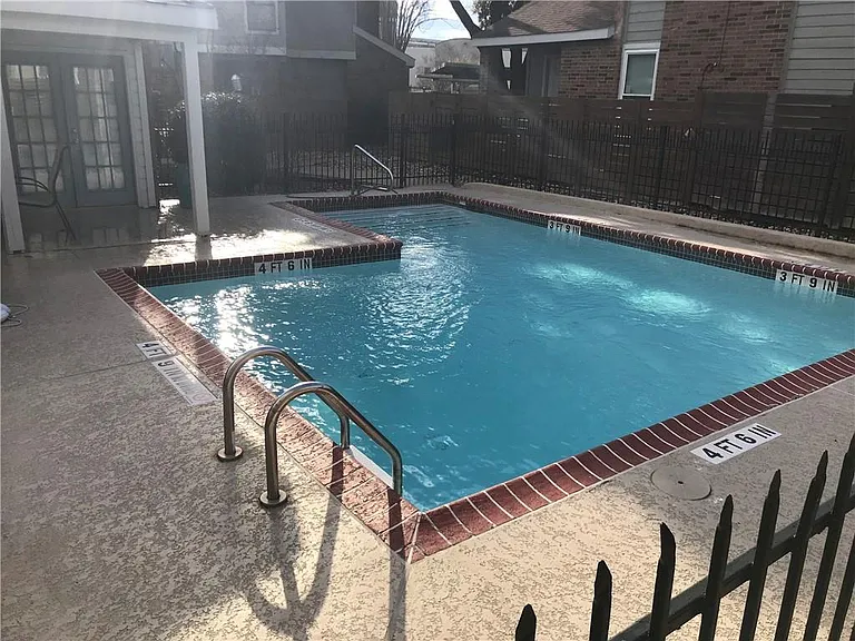 2018 W Rundberg Ln #3B — Photo 8