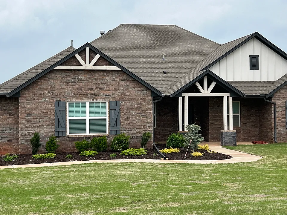13895 Creek View Dr