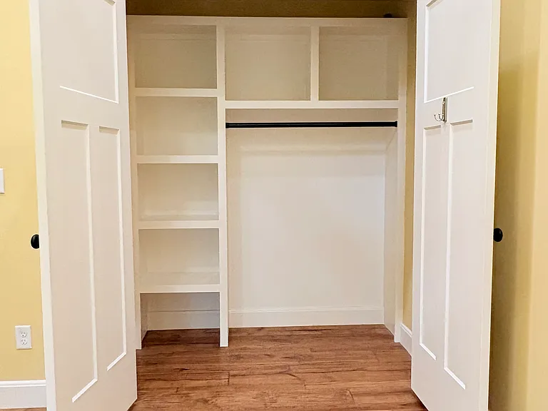 925 Clifton Church Rd — Photo 20