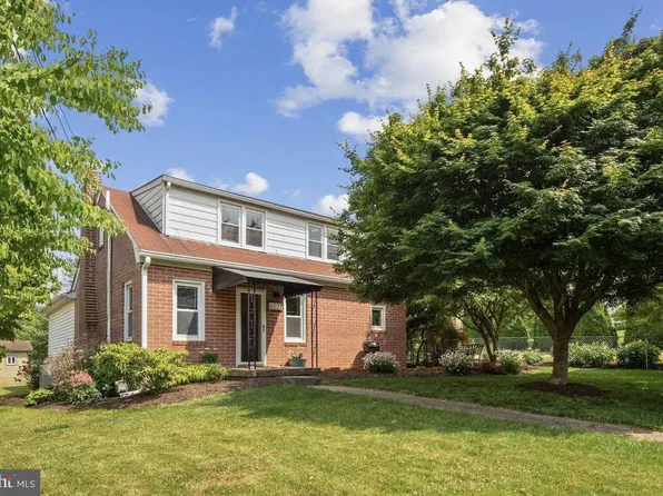 6521 Marvin Ave, Sykesville, MD 21784