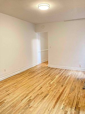 2nd image of 142 S 9th St APT C5