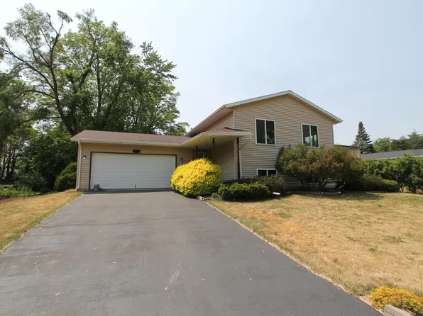 2418 Fairfield LANE, Burlington, WI 53105