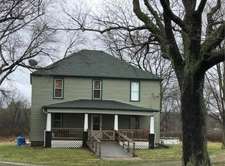 2830 Old Butler Rd, New Castle, PA 16101