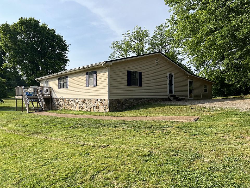1st image of 2082 Highway 166 N