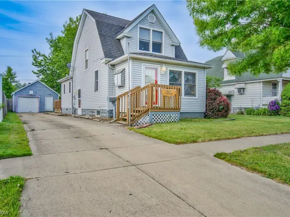 2538 E 33rd St, Lorain, OH 44055