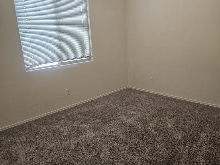 1650 E Jardin Pl — Photo 8