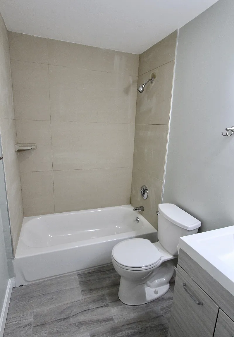 4 bed, 1177 sqft, $3,300 — Photo 1