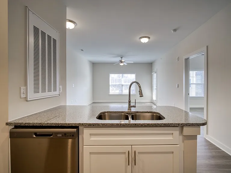 Parkside at Hickory Grove — Photo 27
