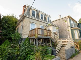 2542 Gottingen St, Halifax, NS B3K3C4
