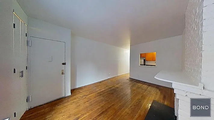 Rented by Bond New York | media 10