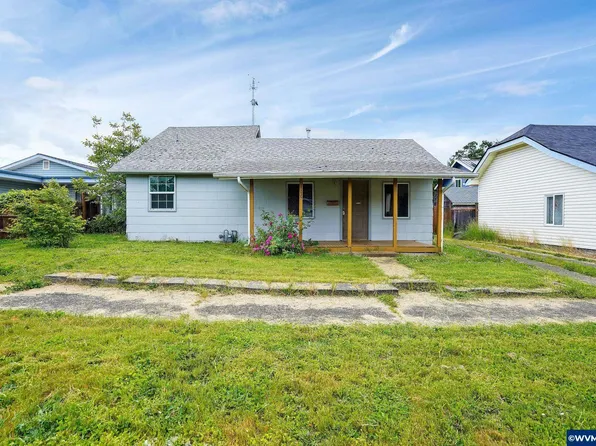 1135 SW Oregon Ave, Dallas, OR 97338