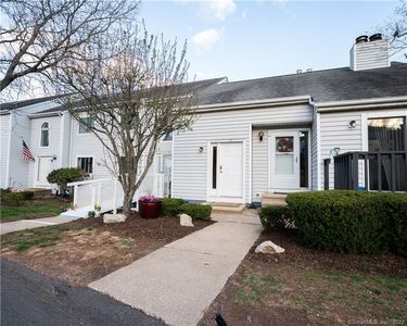 2 Valley Run Drive #2, Cromwell, CT, 06416