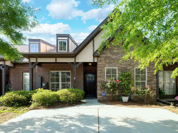 132 Singapore Cir, Birmingham, AL 35211