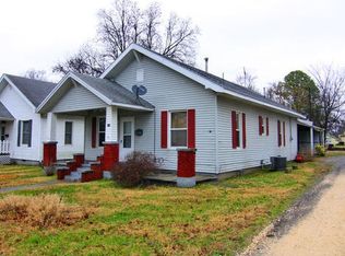 109 Frates Ave, Chaffee, MO 63740