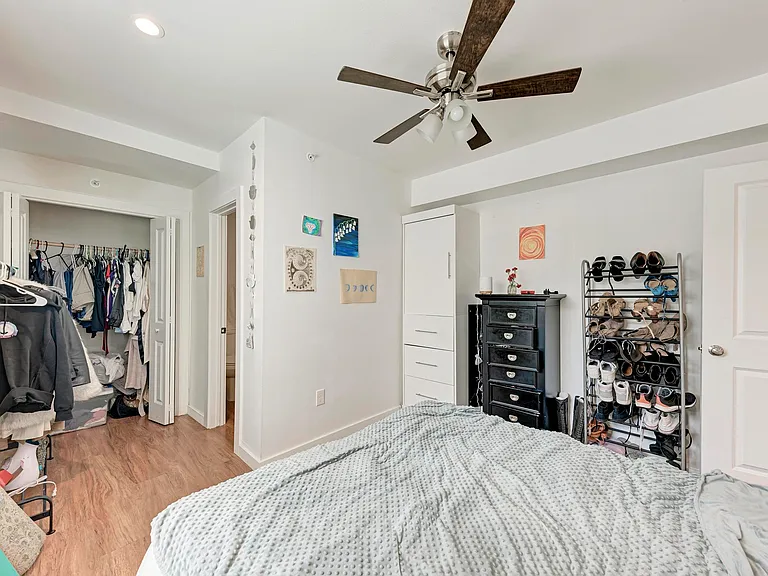 306 E 30th St #102 — Photo 12