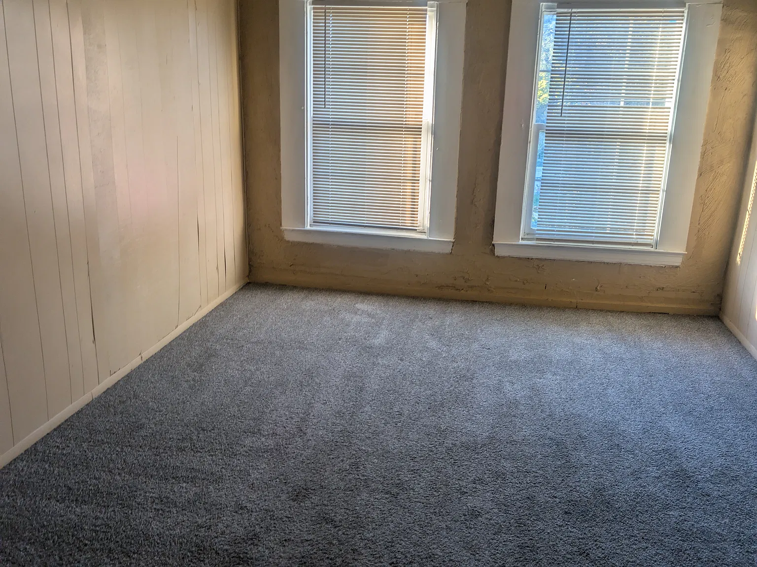 18065 Helen St — Photo 4
