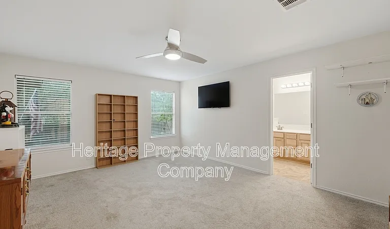 2909 Ashwood Rd — Photo 20