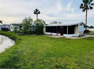 33 Lakesedge Dr, Lake Placid, FL 33852