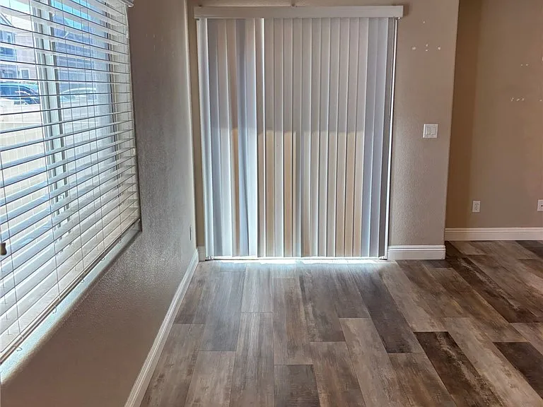 10147 Aspen Rose St #103 — Photo 3