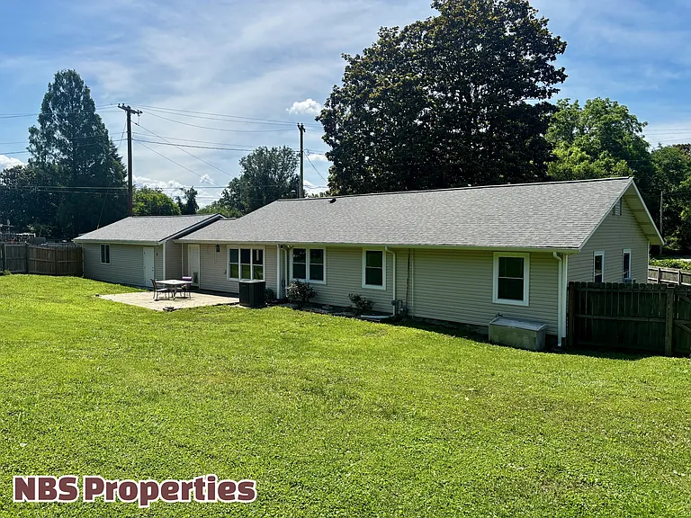 104 Hillside Rd — Photo 29