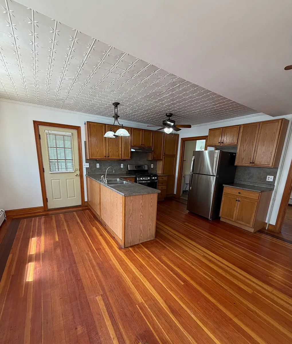 Building Photo - 22 Wadsworth St #1