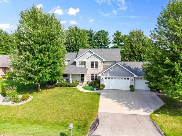 1530 McIntosh Court, Oshkosh, WI 54904