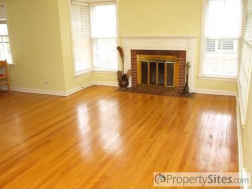 2nd image of 525 S Knollwood Dr