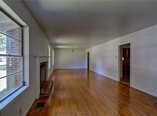 114 S 6th St #0, Midlothian, TX 76065