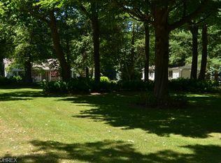 1826 Meadows Rd, Madison, OH 44057