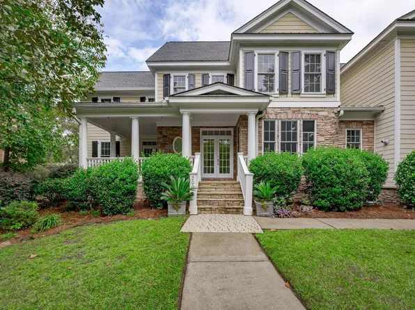 200 Longfield Ln, Elgin, SC 29045