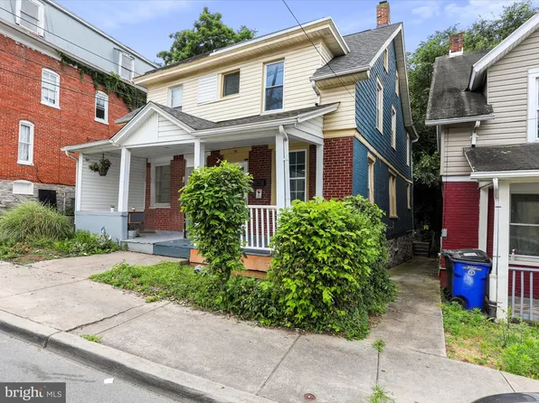39 Charles St, Hagerstown, MD 21740