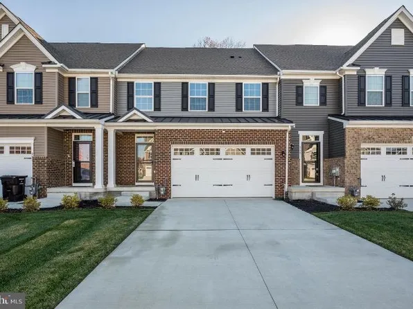 250 Hidden Acres Ln, Moorestown, NJ 08057