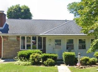 684 Austin Dr, Fairless Hills, PA 19030