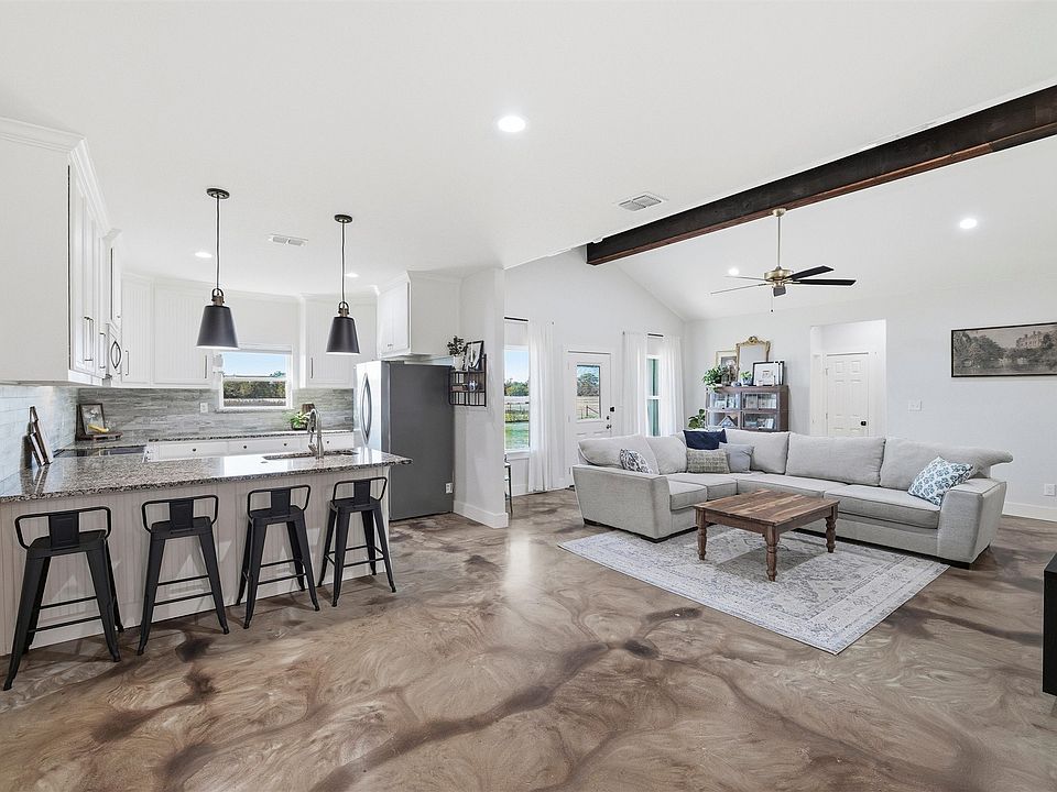 1st image of 431 Advance Rd