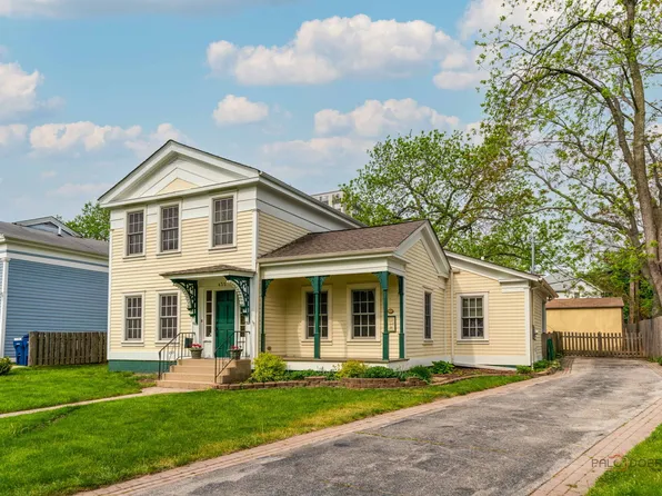 430 N Sheridan Rd, Waukegan, IL 60085