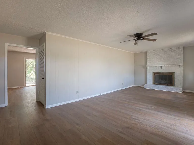 1728 N Governor Williams Hwy — Photo 16
