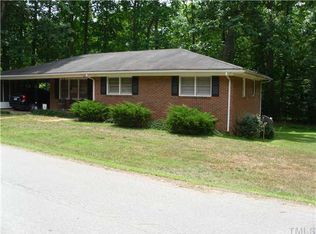 431 W 9th St, Siler City, NC 27344