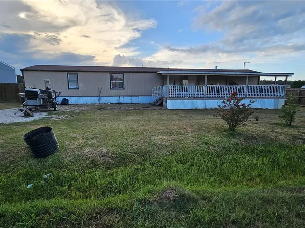 17492 Virginia City Dr, Conroe, TX 77306