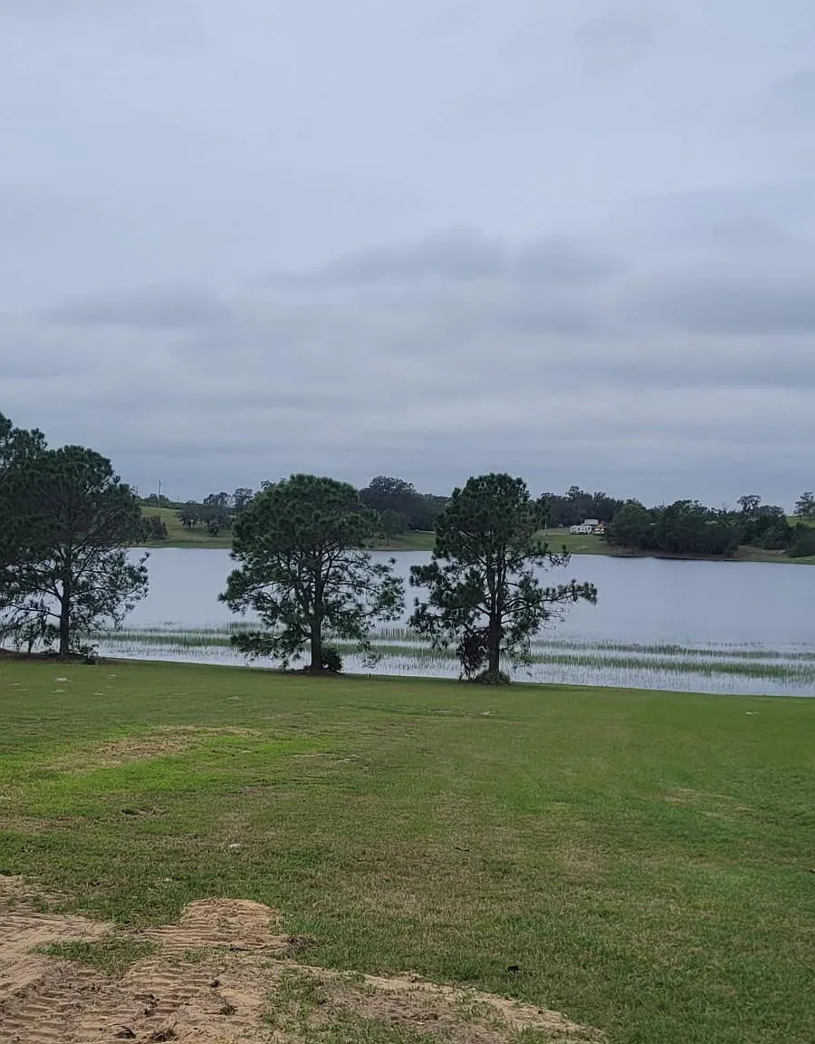 1210 Scenic Hwy — Photo 2