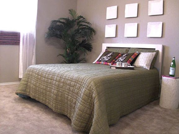 3rd image of 2421 Quinton Ave #115