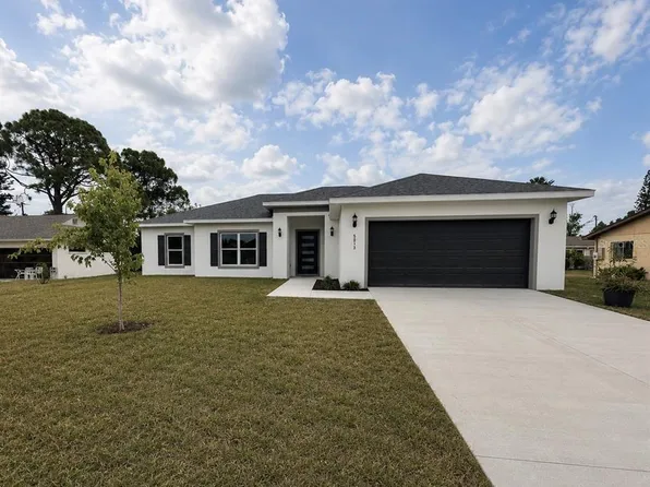 5813 Regent Rd, Venice, FL 34293