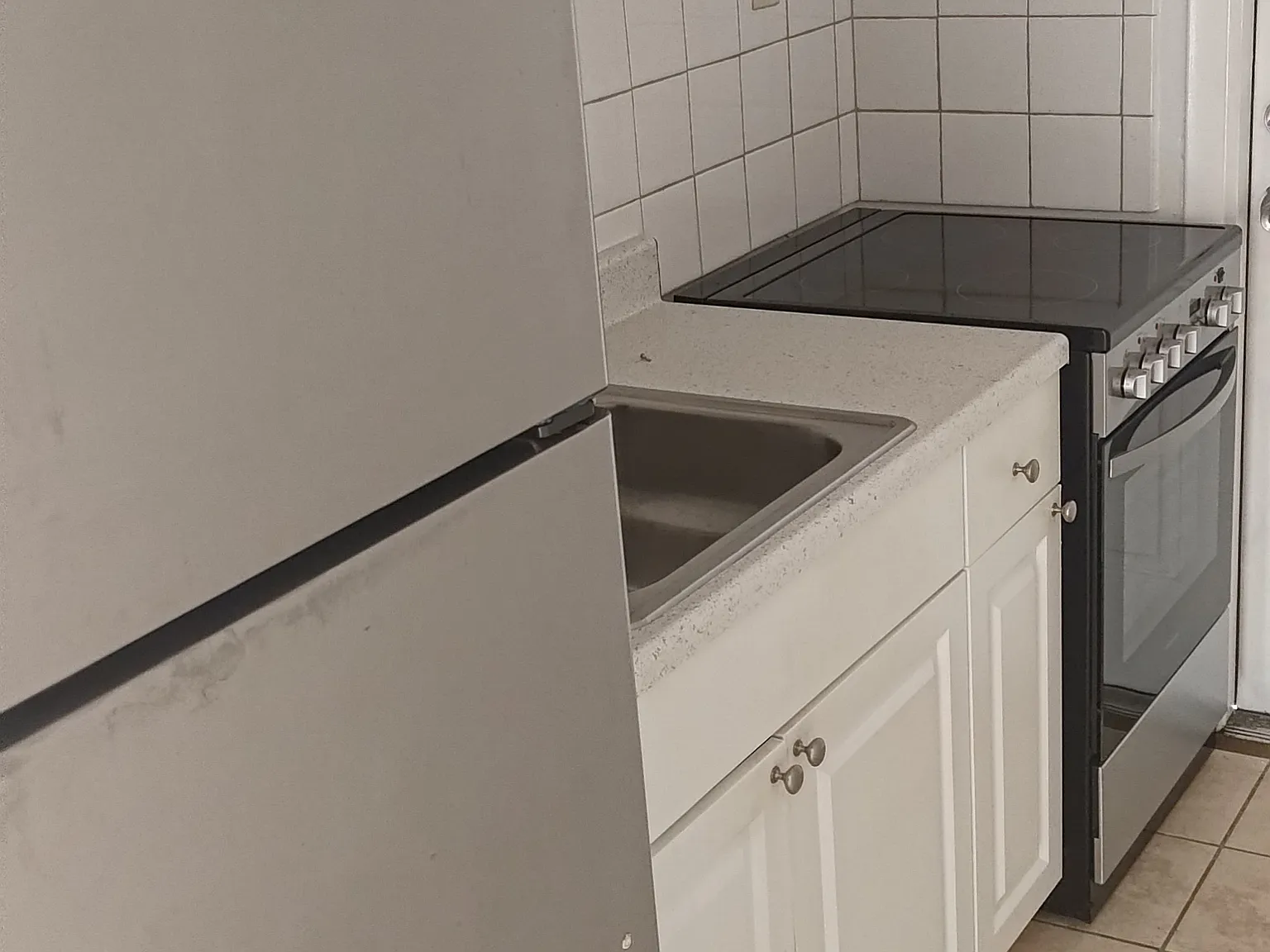 2 bed, 500 sqft, $1,600 — Photo 1