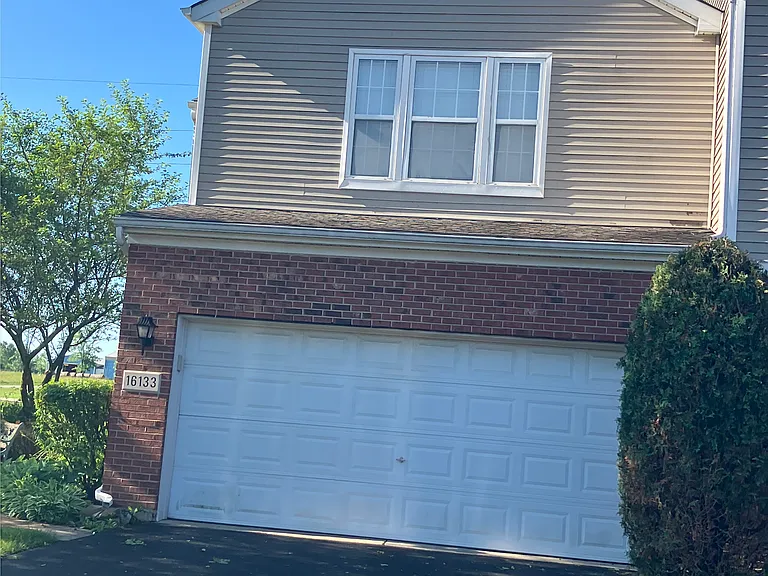 16133 Bent Grass Dr — Photo 1