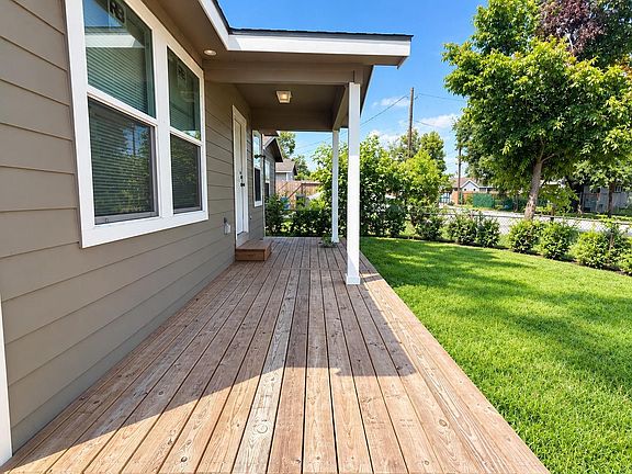 3rd image of 7978 Safebuy St