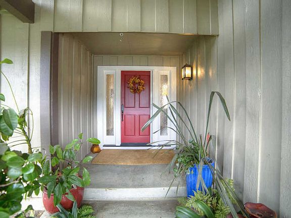 3rd image of 700 Toulouse Ct