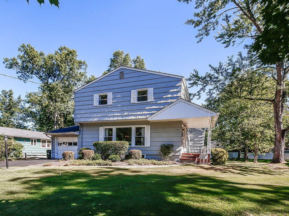 1st image of 98 Briarwood Dr W