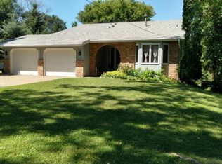 2683 Elm St, Saint Paul, MN 55109