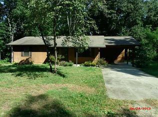 210 Comet Ln, Tunnel Hill, GA 30755